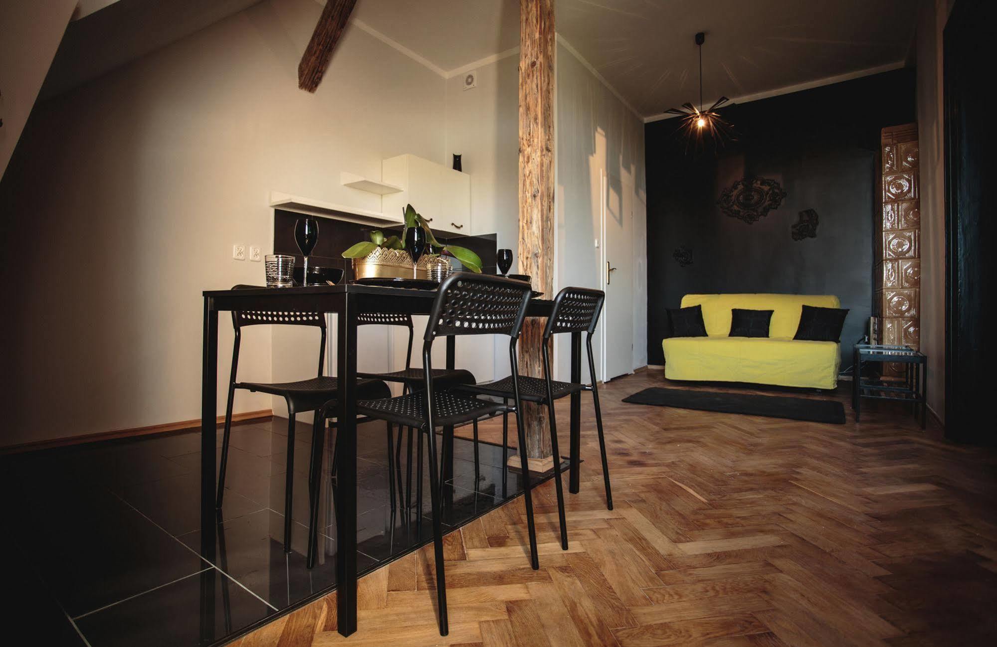 Boutique Apartments - City Center - The Main Market Square Krakow Ngoại thất bức ảnh
